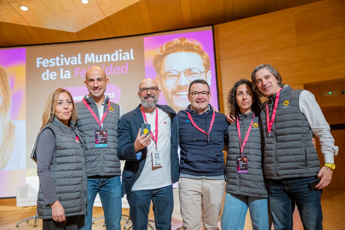 Archives de la communauté du World Happiness Fest — photographie 97
