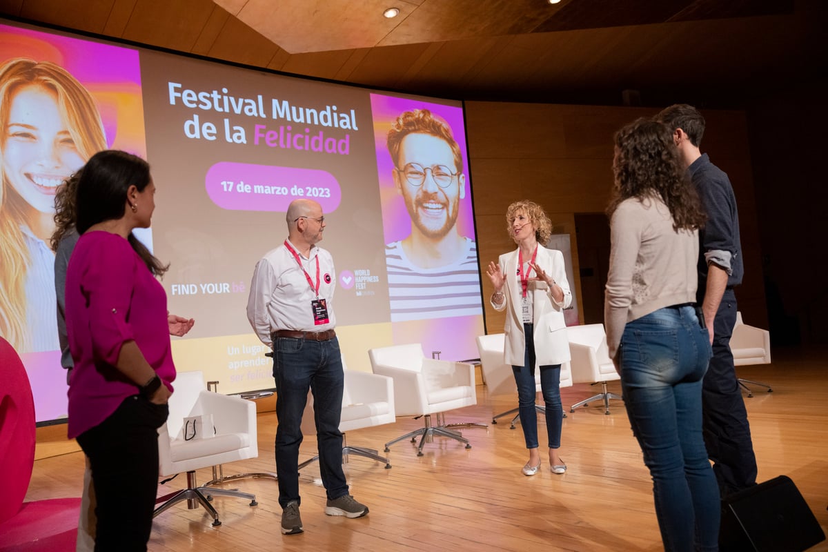Archives de la communauté du World Happiness Fest — photographie 127