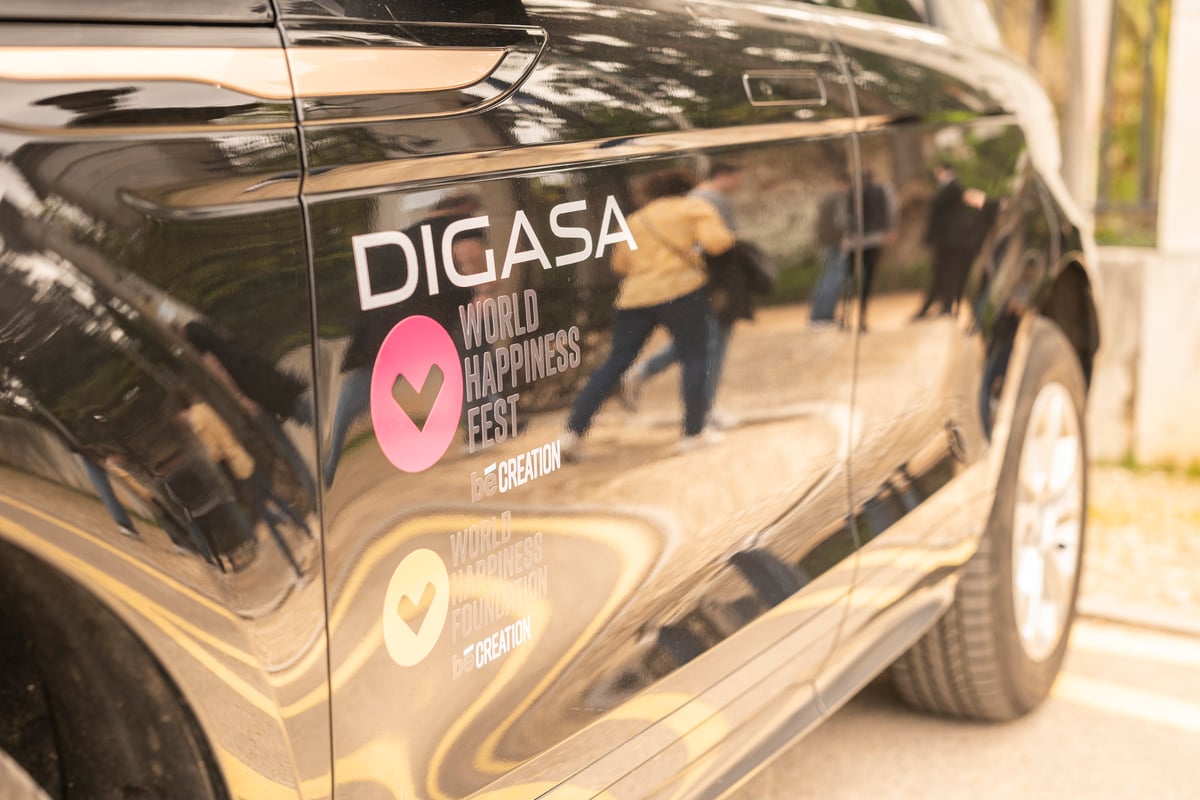World Happiness Fest Granada 2024 — photographie 92