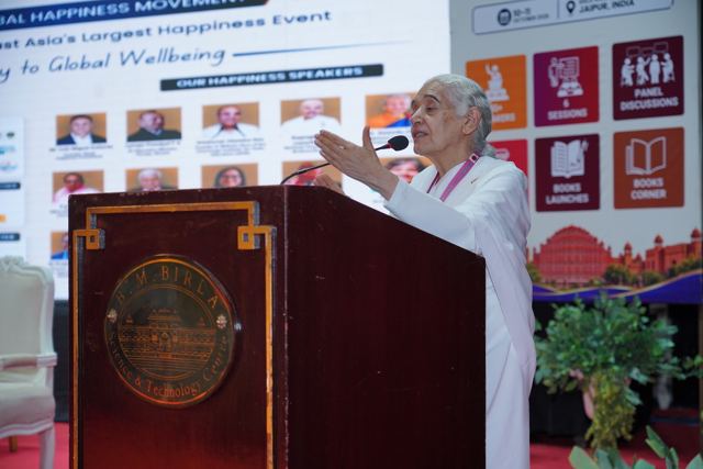 来自 Brahma Kumaris 的 Rajyogini BK Jayanti Didi