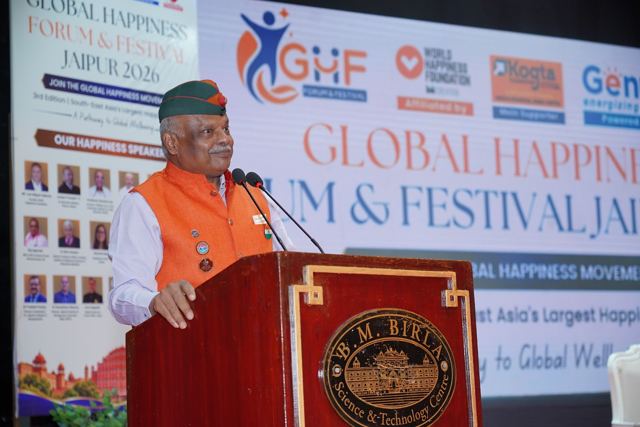 Maj. Gen. Anuj Mathur 发表闭幕主旨演讲